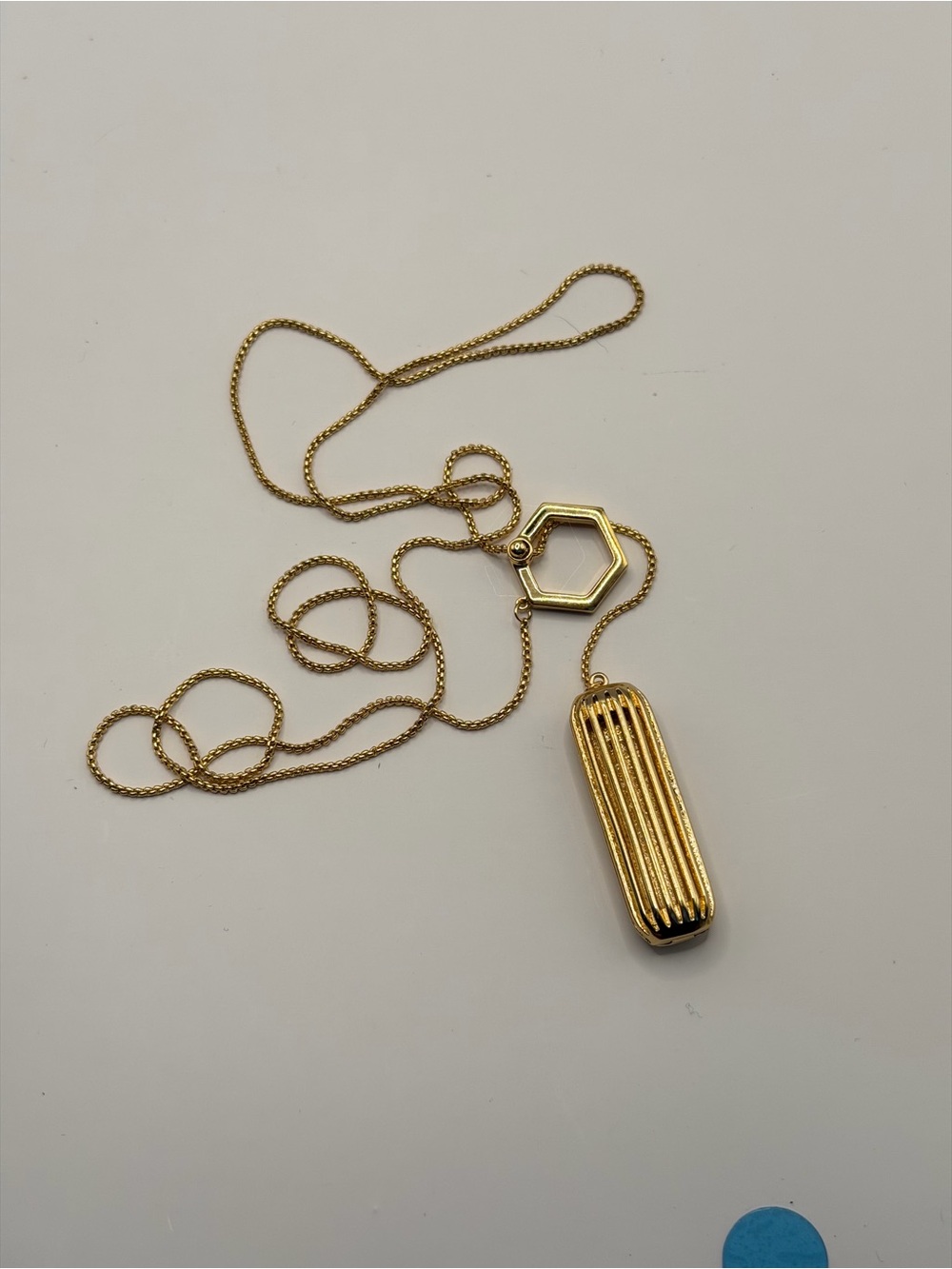 Fitbit Flex 2 Gold Pendant Necklace‎ Holder, Fashion  Accessory